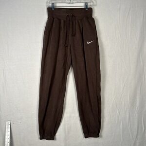 Brown Nike Sweats Woman's Small